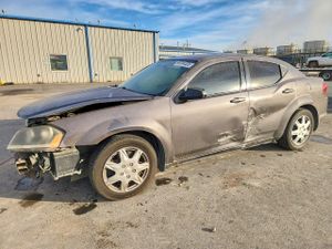 Dodge Avenger SE 2.4L 4 2014