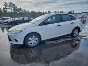 Ford Focus S 2.0L 4 2012