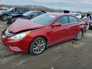 Hyundai Sonata SE 2.4L 4 2012