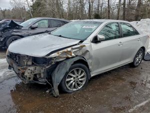 Toyota Camry BASE 2.5L 4 2012