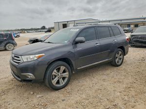 Toyota Highlander LIMITED 3.5L 6 2013