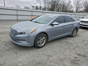 Hyundai Sonata SE 2.4L 4 2015
