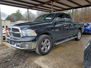 RAM 1500 SLT 5.7L 8 2015