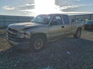 Chevrolet Silverado 1500 C1500 4.8L 8 2005