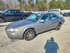 Toyota Camry CE 2.2L 4 1999