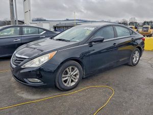 Hyundai Sonata GLS 2.4L 4 2013