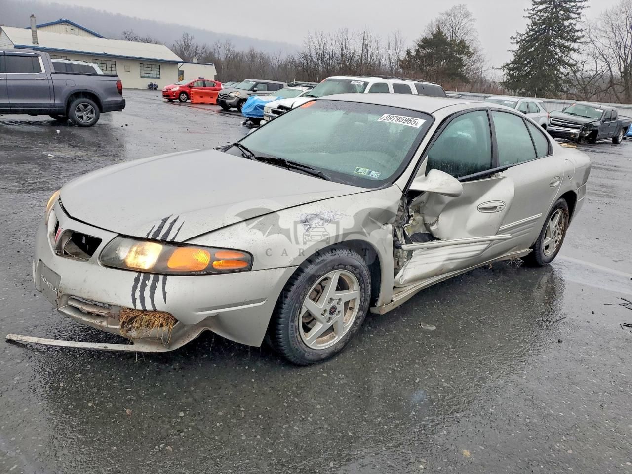 Pontiac Bonneville SE 3.8L 6 2004