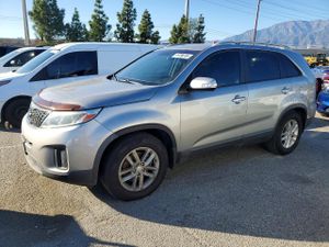 Kia Sorento LX 3.3L 6 2015