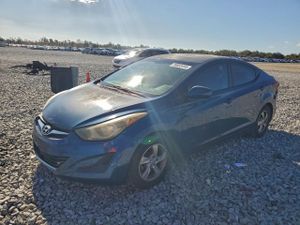 Hyundai Elantra SE 1.8L 4 2015