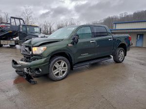 Toyota Tundra CREWMAX LIMITED 5.7L 8 2012