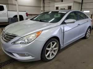 Hyundai Sonata SE 2.4L 4 2011