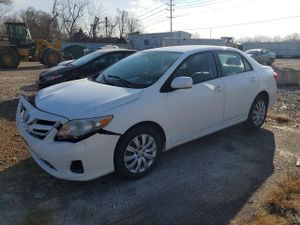 Toyota Corolla BASE 1.8L 4 2012