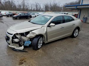 Chevrolet Malibu 1LT 2.5L 4 2014