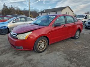 Ford Focus SE 2.0L 4 2011