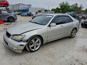 Lexus IS 300 3.0L 6 2001