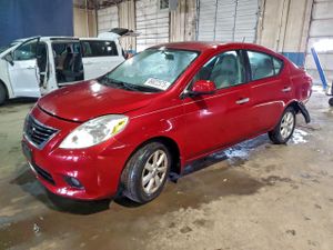 Nissan Versa S 1.6L 4 2012