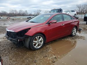 Hyundai Sonata SE 2.4L 4 2013