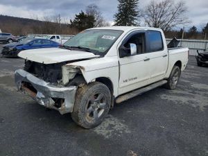 Nissan Titan XE 5.6L 8 2005