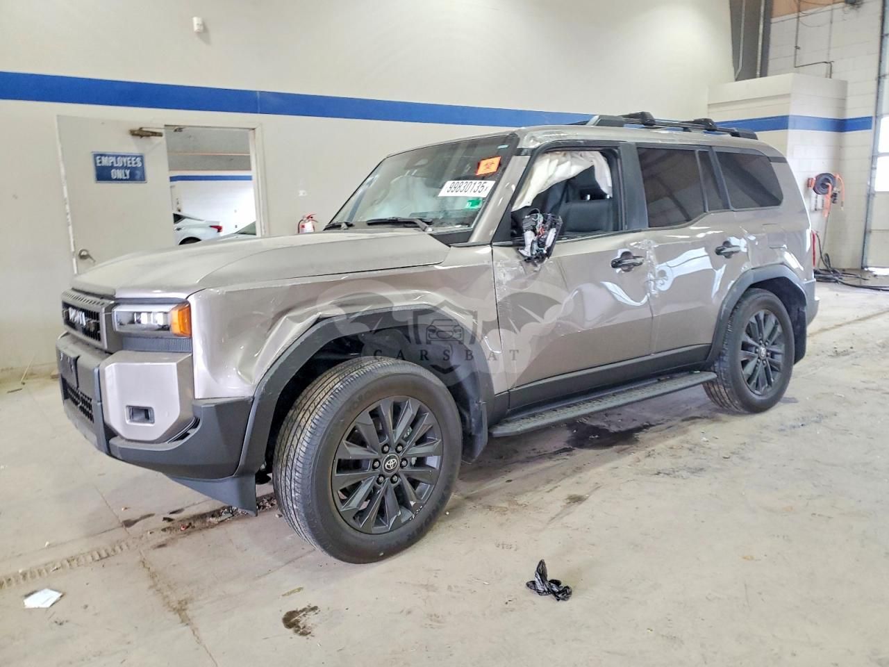 Toyota Land Cruiser BASE 2.4L 4 2025