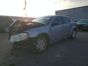 Dodge Avenger SE 2.4L 4 2014