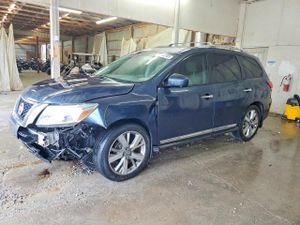 Nissan Pathfinder S 3.5L 6 2013