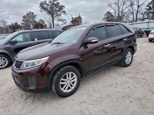 Kia Sorento LX 2.4L 4 2015