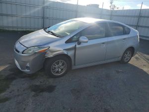 Toyota Prius 1.8L 4 2011