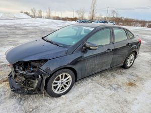 Ford Focus SE 2.0L 4 2014