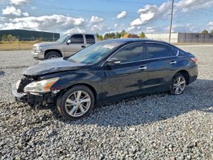 Nissan Altima 2.5 2.5L 4 2015