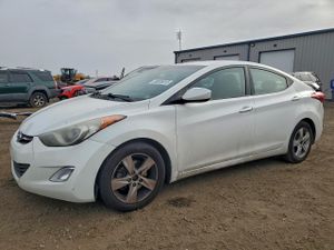 Hyundai Elantra GLS 1.8L 4 2013
