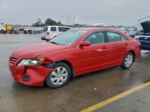 Toyota Camry BASE 2.5L 4 2010