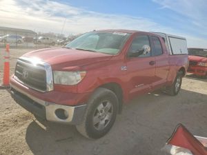 Toyota Tundra DOUBLE CAB SR5 5.7L 8 2011