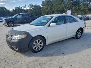 Toyota Camry BASE 2.5L 4 2011