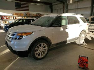 Ford Explorer XLT 3.5L 6 2013