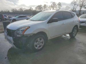 Nissan Rogue S 2.5L 4 2014