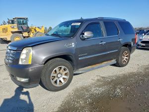 Cadillac Escalade LUXURY 6.2L 8 2010