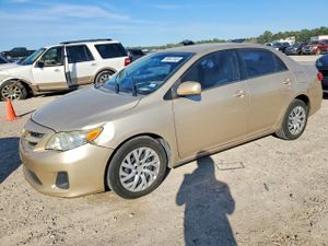 Toyota Corolla BASE 1.8L 4 2012