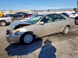 Toyota Camry LE 2.4L 4 2005
