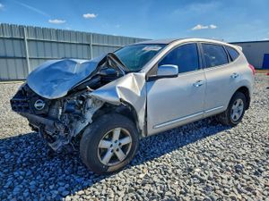 Nissan Rogue S 2.5L 4 2013