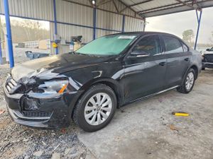 Volkswagen Passat S 2.5L 5 2012