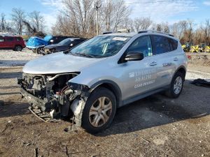 Toyota Rav4 LE 2.5L 4 2015