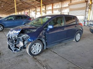 Nissan Versa S 1.8L 4 2012