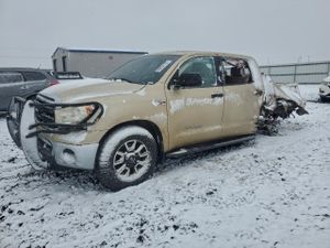 Toyota Tundra CREWMAX SR5 5.7L 8 2010