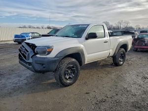 Toyota Tacoma 2.7L 4 2014