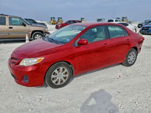 Toyota Corolla BASE 1.8L 4 2011