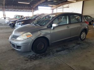 Nissan Versa S 1.8L 4 2009
