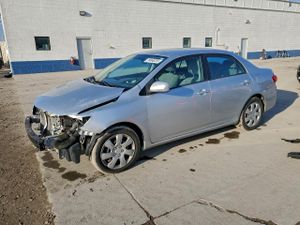 Toyota Corolla BASE 1.8L 4 2012