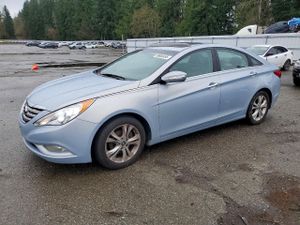 Hyundai Sonata SE 2.4L 4 2013