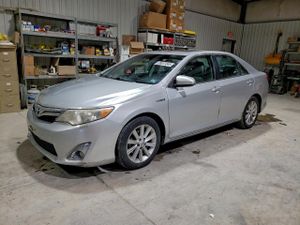 Toyota Camry HYBRID 2.5L 4 2012