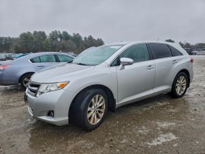Toyota Venza LE 2.7L 4 2013